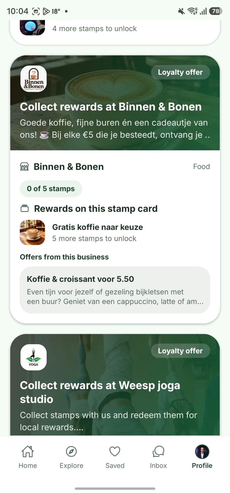 Stempelkaart van Binnen & Bonen met beloningen en een bijbehorende aanbieding
